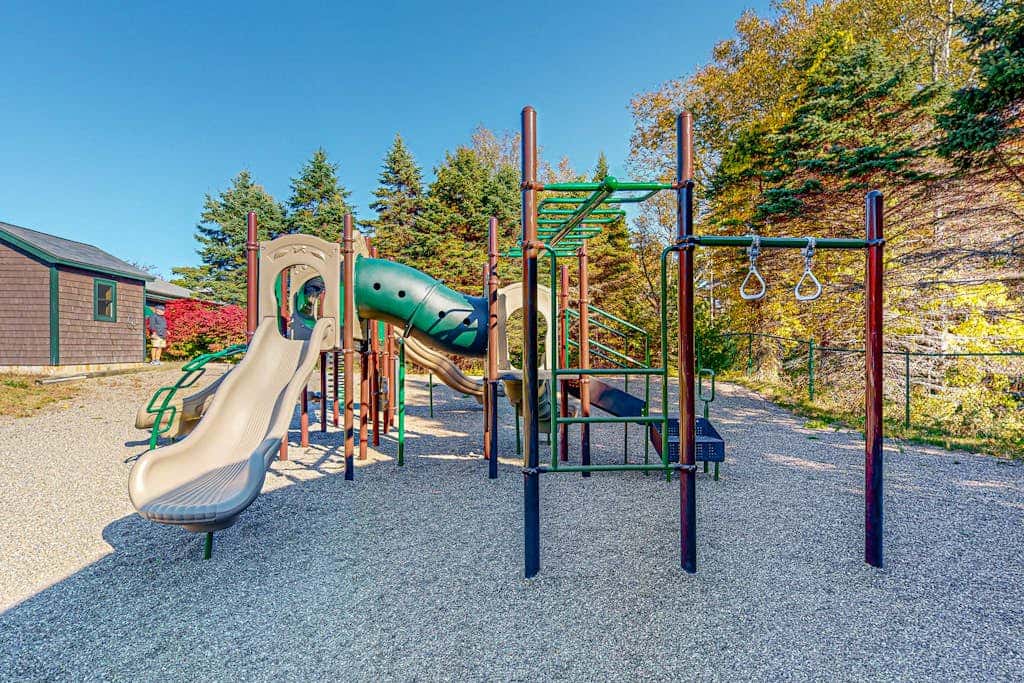 Balsam Fir Cabin 74