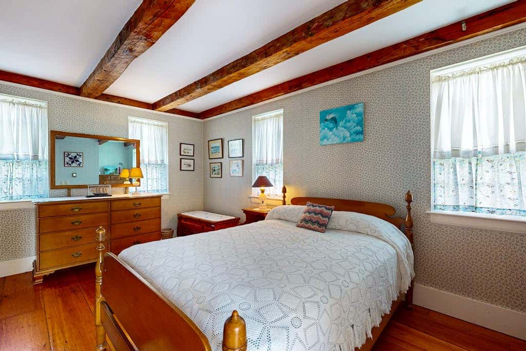 Betty's Coastal Cape