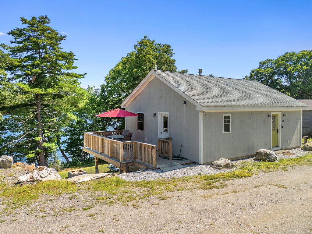 Hunt Acres Grey Cottage