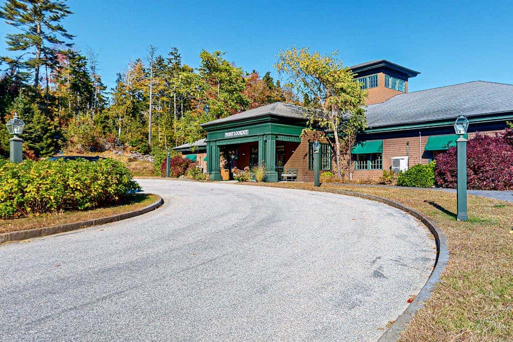 Robin Cabin 84