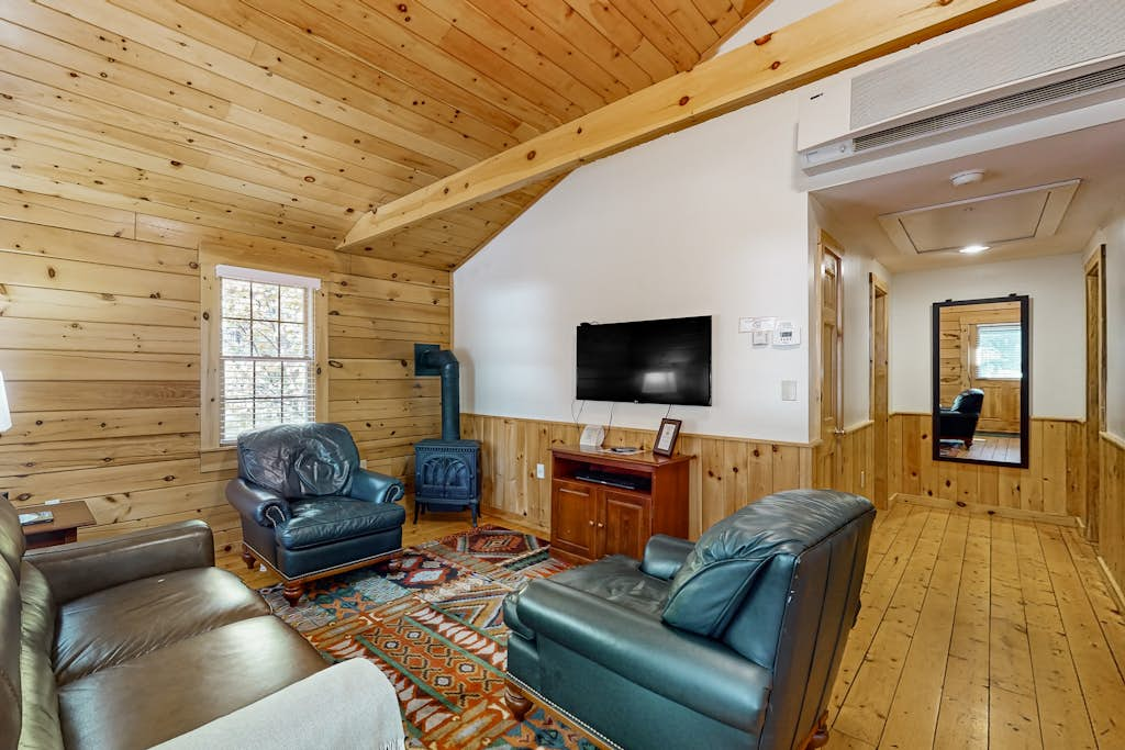 Chestnut Cabin 85