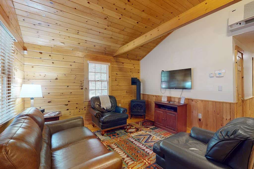 Willow Cabin 82