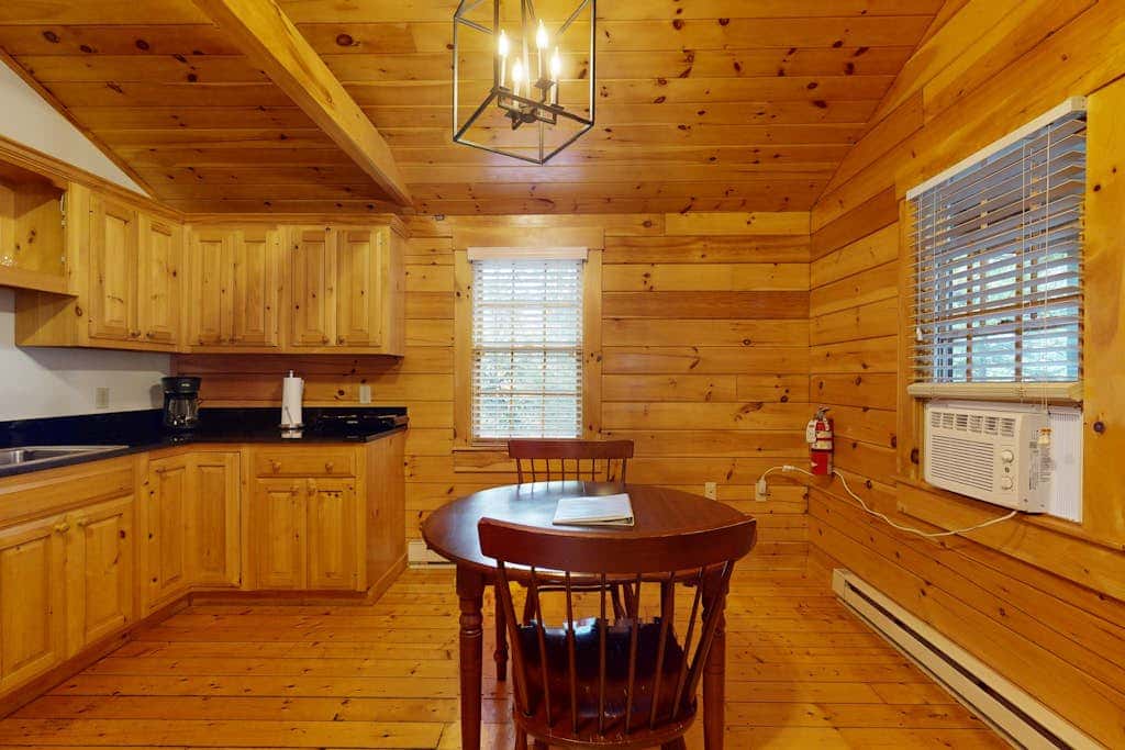 Puffin Cabin 94