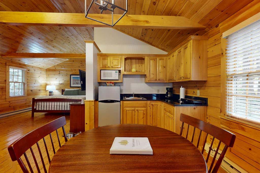 Puffin Cabin 94