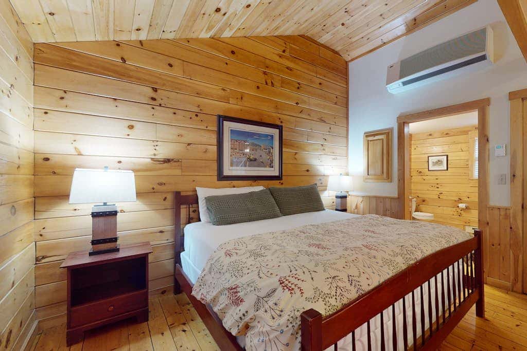 Puffin Cabin 94