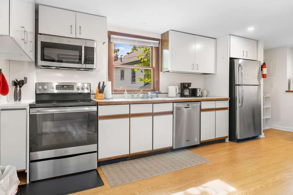 Ledgewood 11 - Hideaway in a natural landscape accessible to hiking trails