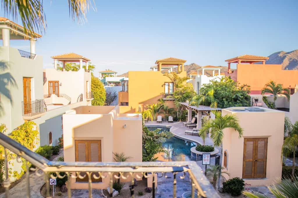 AV78 | Mountain Views | Community Pool | Rooftop Tower!