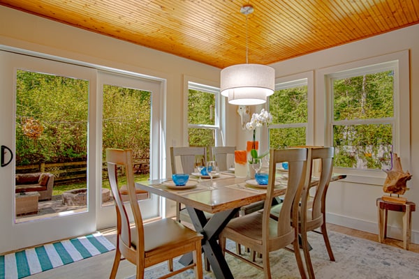 Red Elephant | 4BR - Fire Pit - River & Downtown