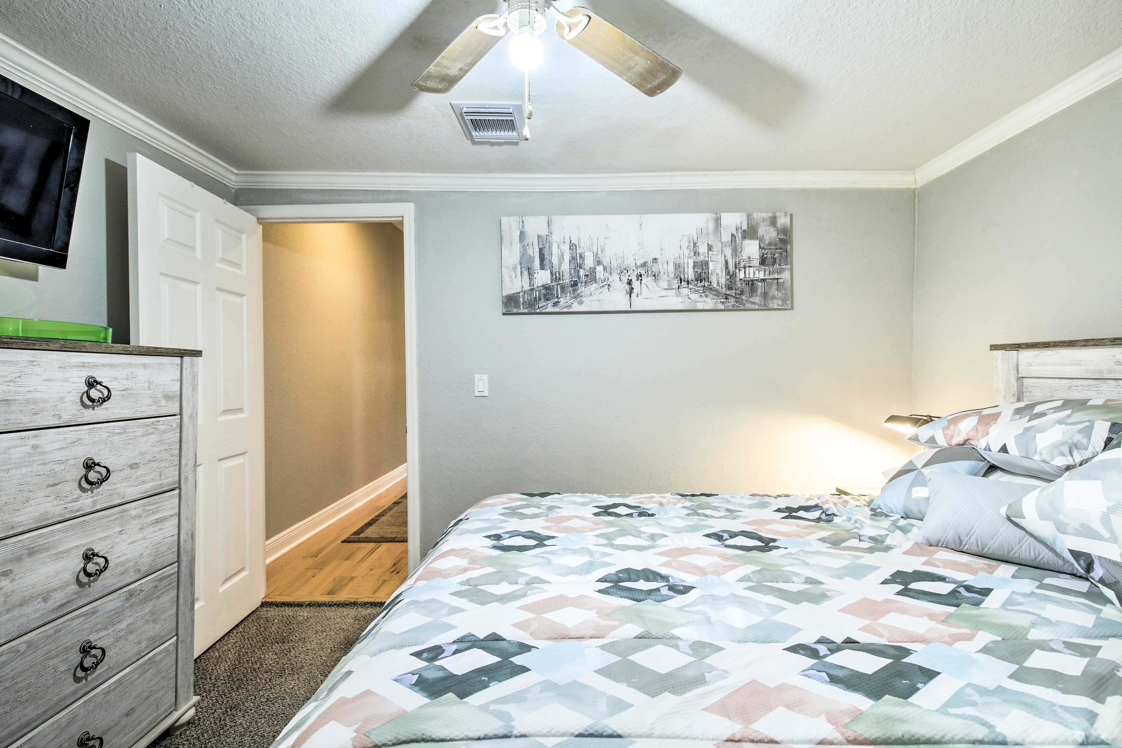Updated Ybor City House w/ Fenced Yard
