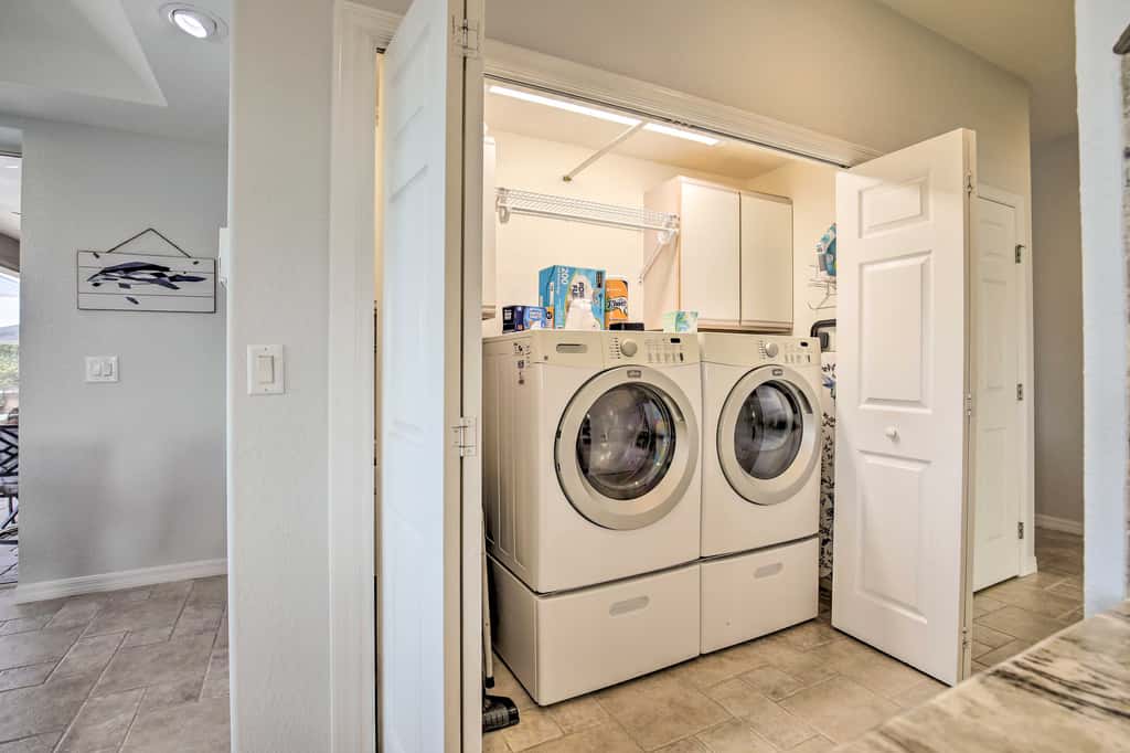 Heated Pool/Spa & Dock: Apollo Beach Home on Canal