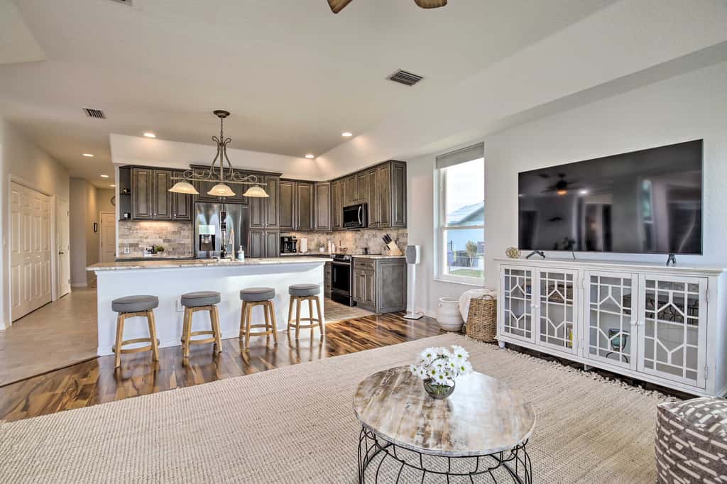 Heated Pool/Spa & Dock: Apollo Beach Home on Canal