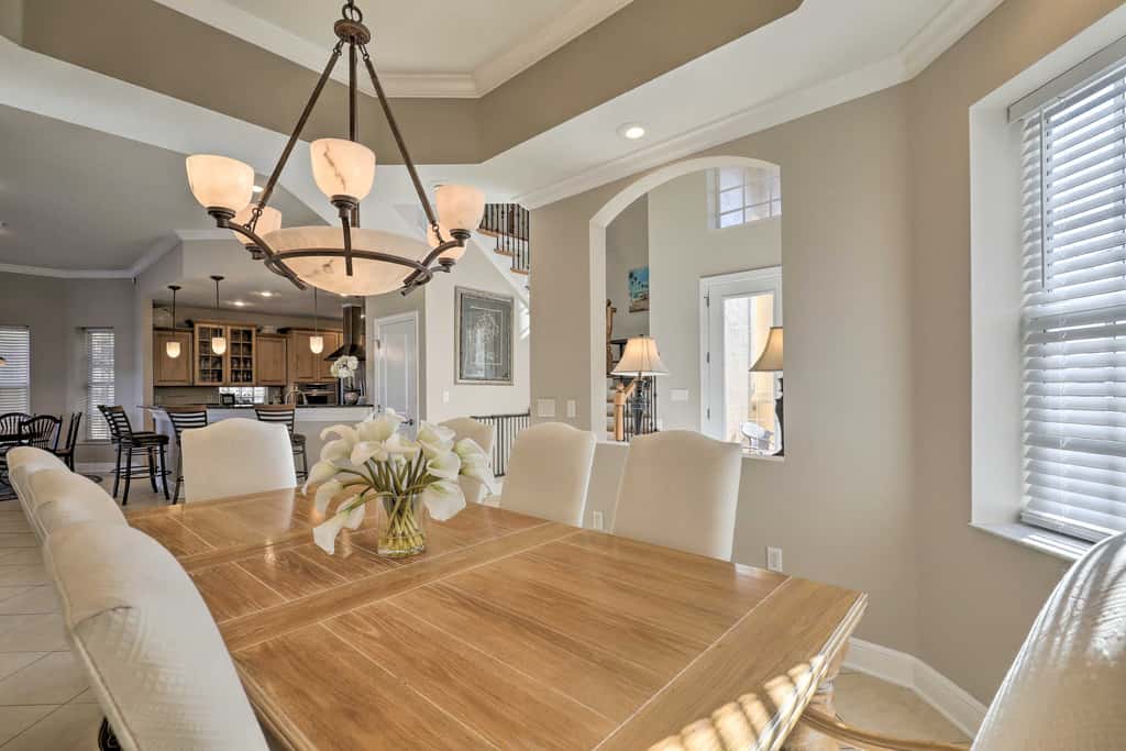 Waterfront Gem w/ Pool & Dock in Apollo Beach