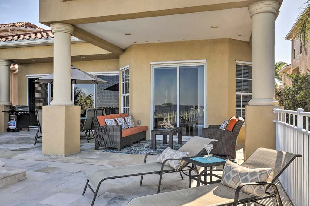 Waterfront Gem w/ Pool & Dock in Apollo Beach