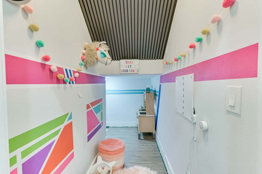 Modern Home | Pet Friendly | Kids Playroom | More!