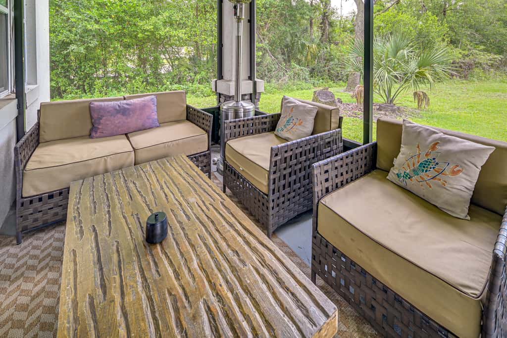 Modern Home | Pet Friendly | Kids Playroom | More!