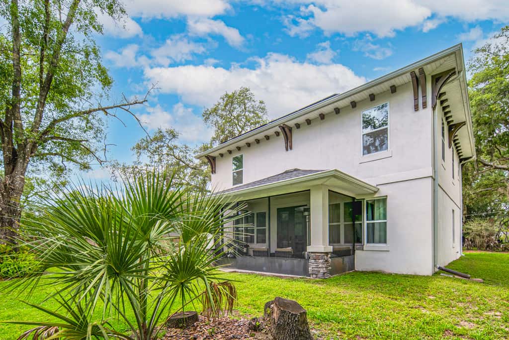 Modern Home | Pet Friendly | Kids Playroom | More!