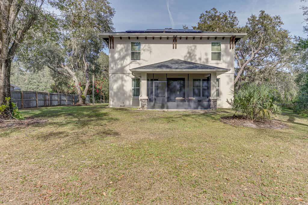 Modern Home | Pet Friendly | Kids Playroom | More!