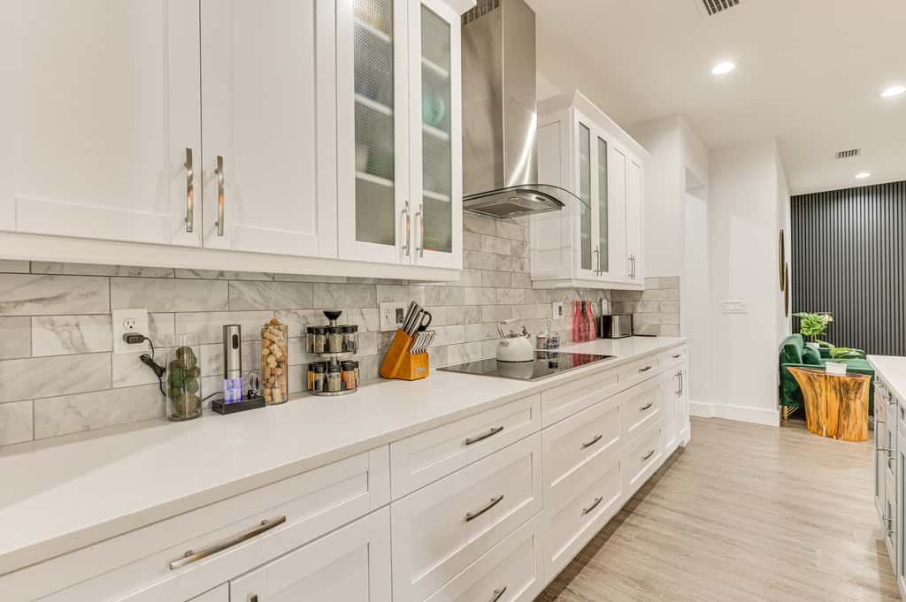 Modern Home | Pet Friendly | Kids Playroom | More!