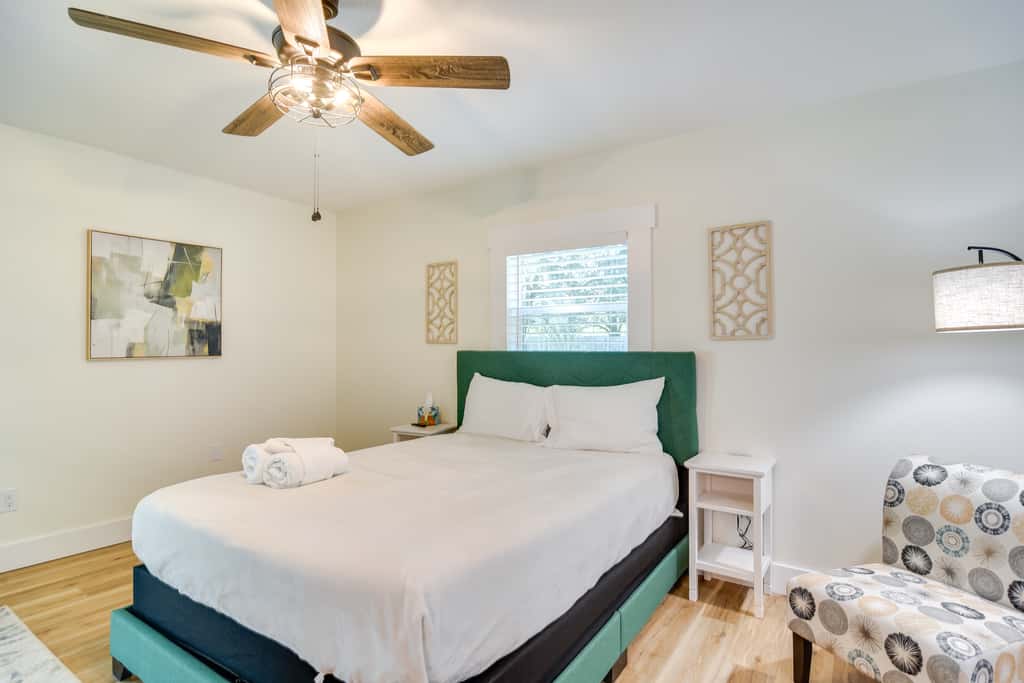 Idyllic Tampa Home w/ Private Pool: 11 Mi to Beach
