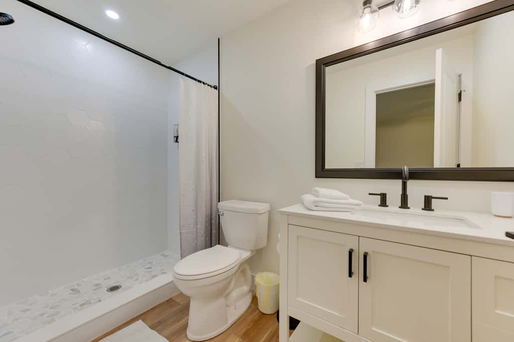 Idyllic Tampa Home w/ Private Pool: 11 Mi to Beach