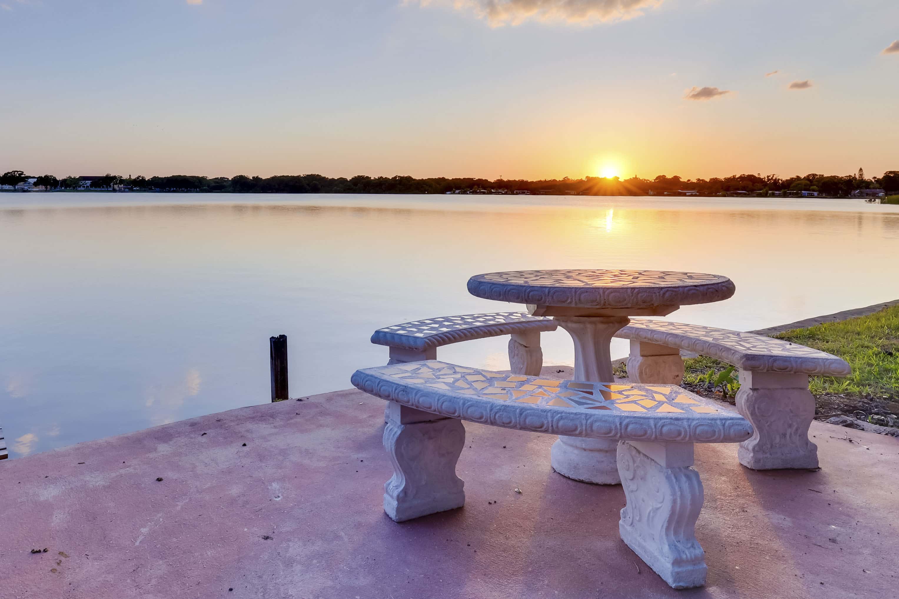 16 Mi to Manatee Viewing! Spacious Tampa Retreat