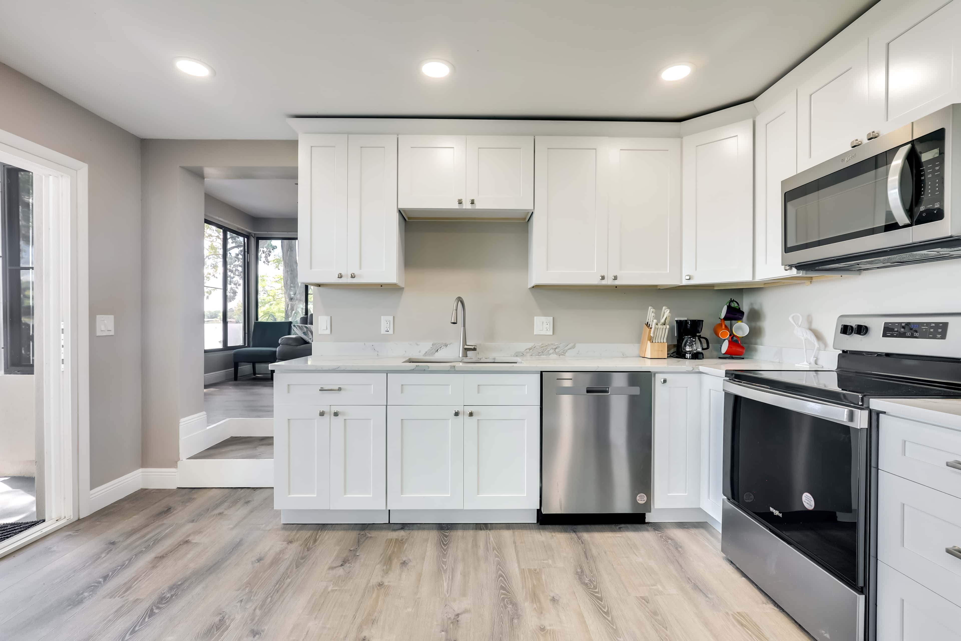 16 Mi to Manatee Viewing! Spacious Tampa Retreat