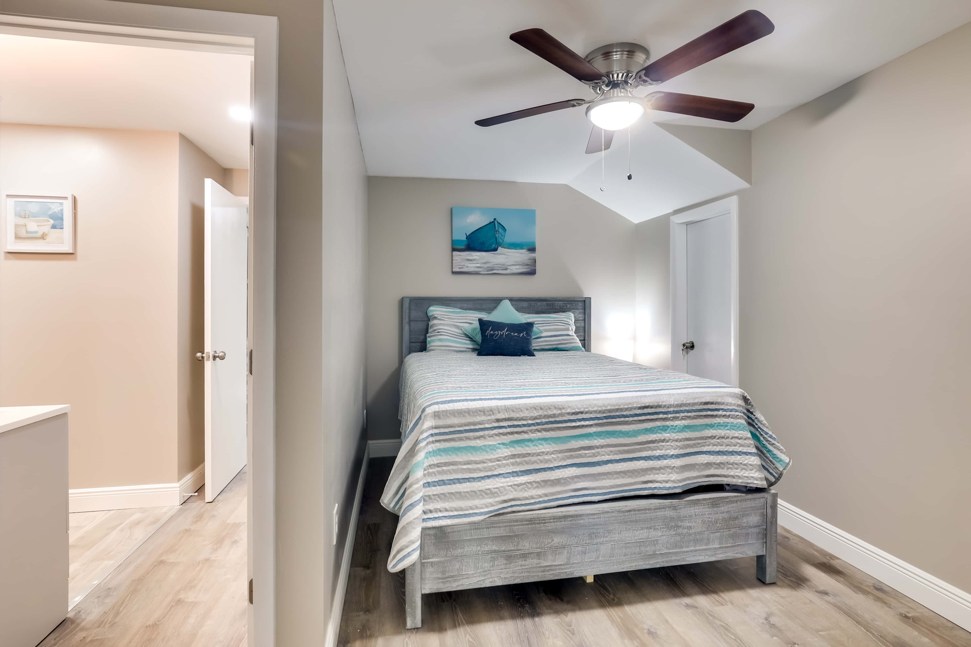 16 Mi to Manatee Viewing! Spacious Tampa Retreat