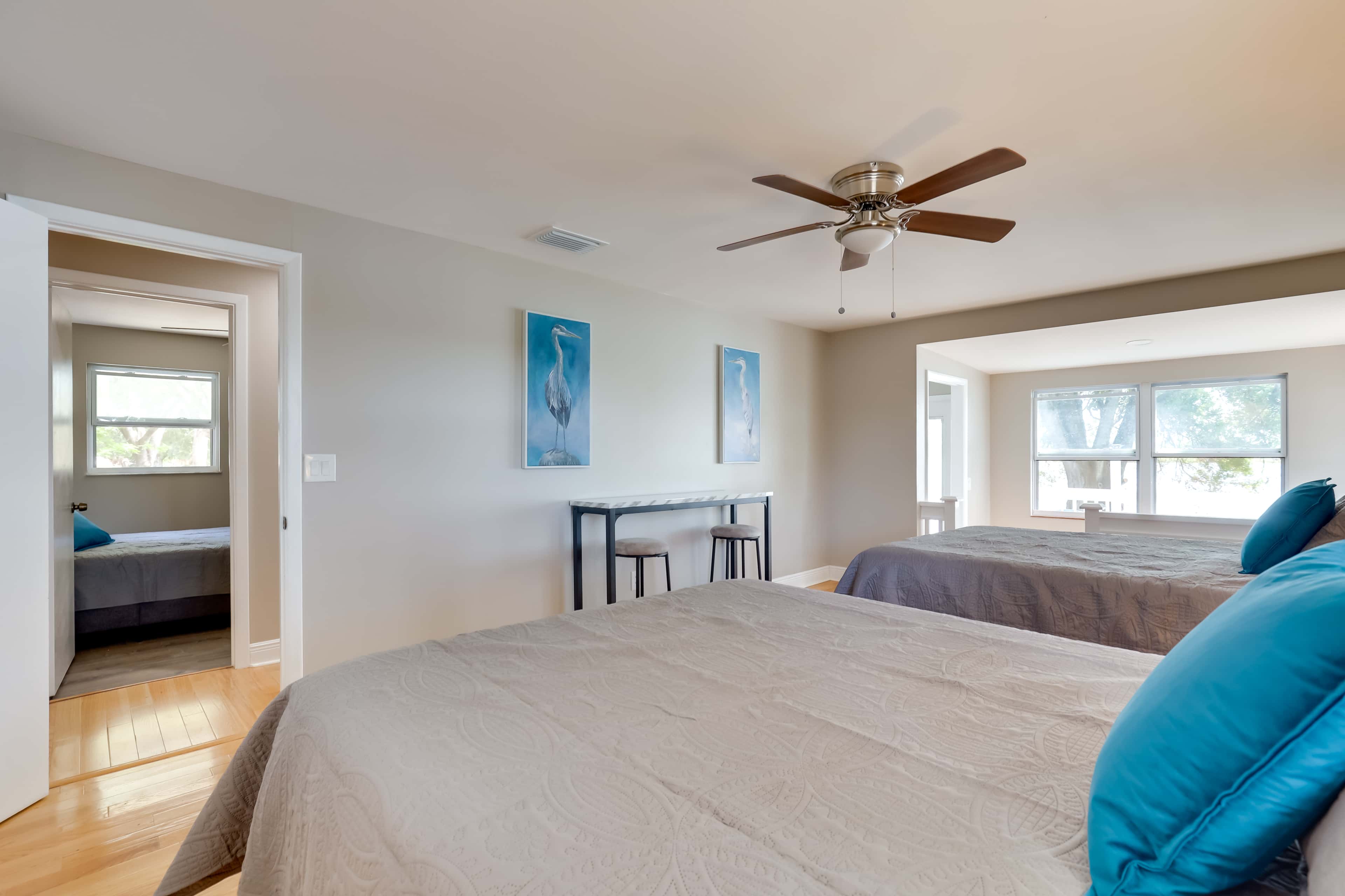 16 Mi to Manatee Viewing! Spacious Tampa Retreat
