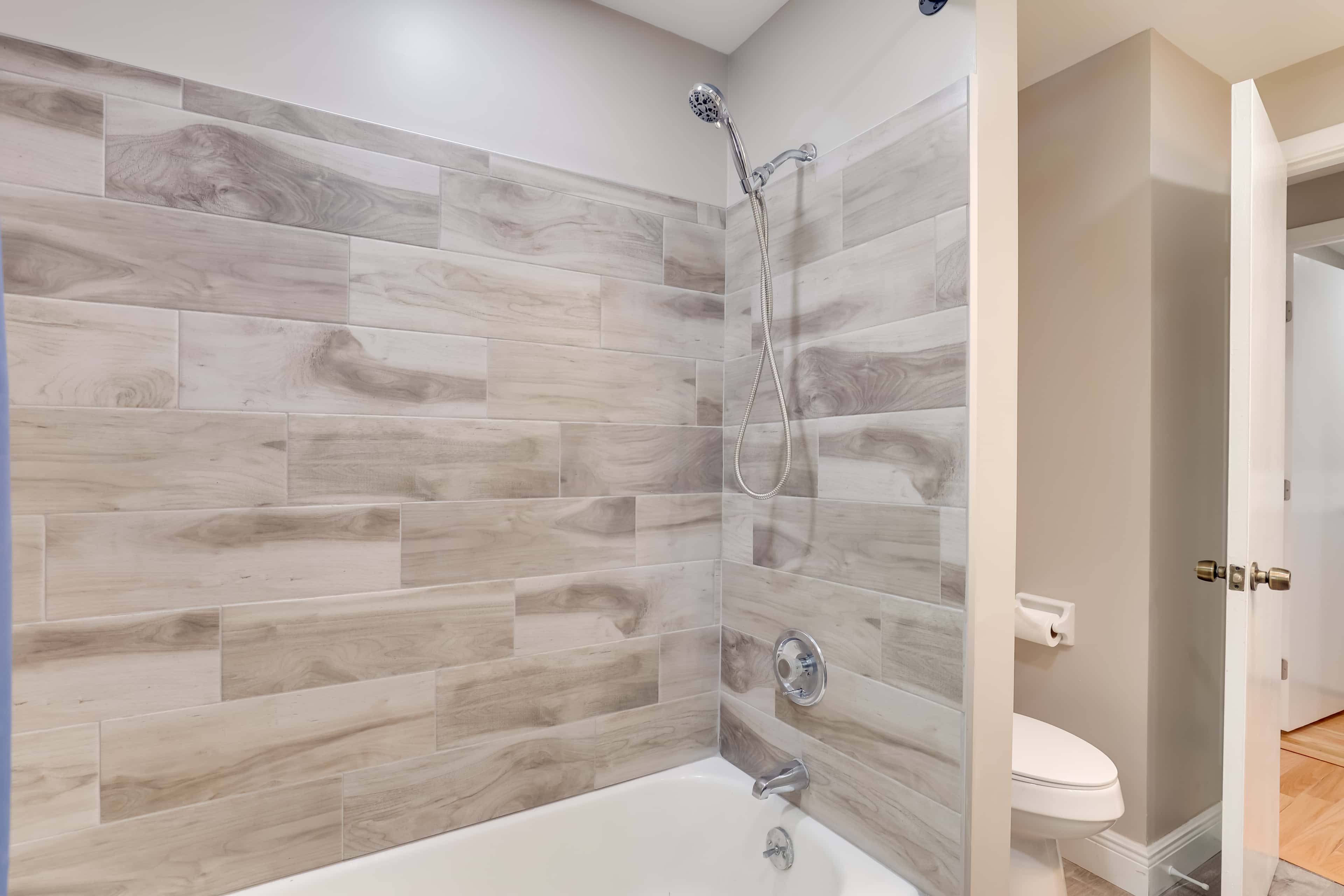 16 Mi to Manatee Viewing! Spacious Tampa Retreat