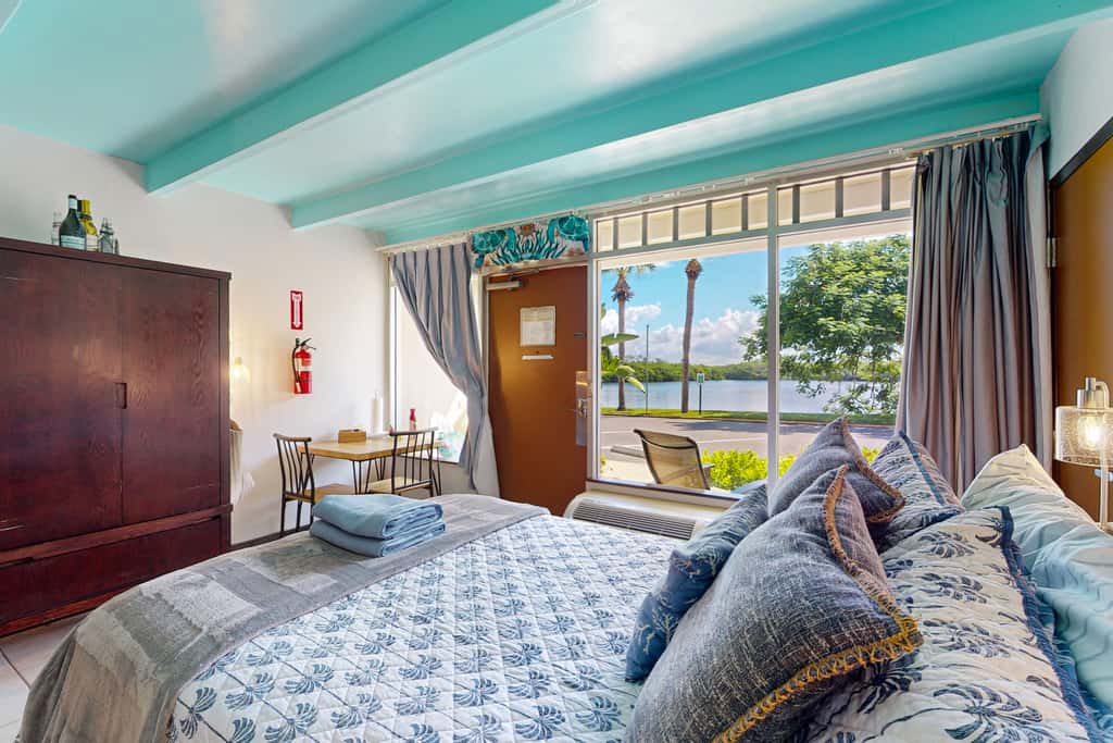 Dolphin & Manatee Cove Condo: Beach Access + More!