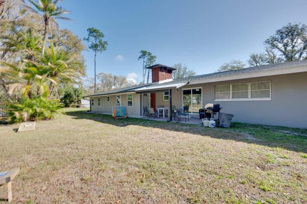 7 Mi to Busch Gardens! Family & Pet-Friendly Home