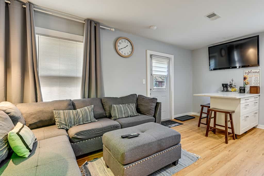 4 Mi to Hyde Park Village! Modern Escape w/ Yard