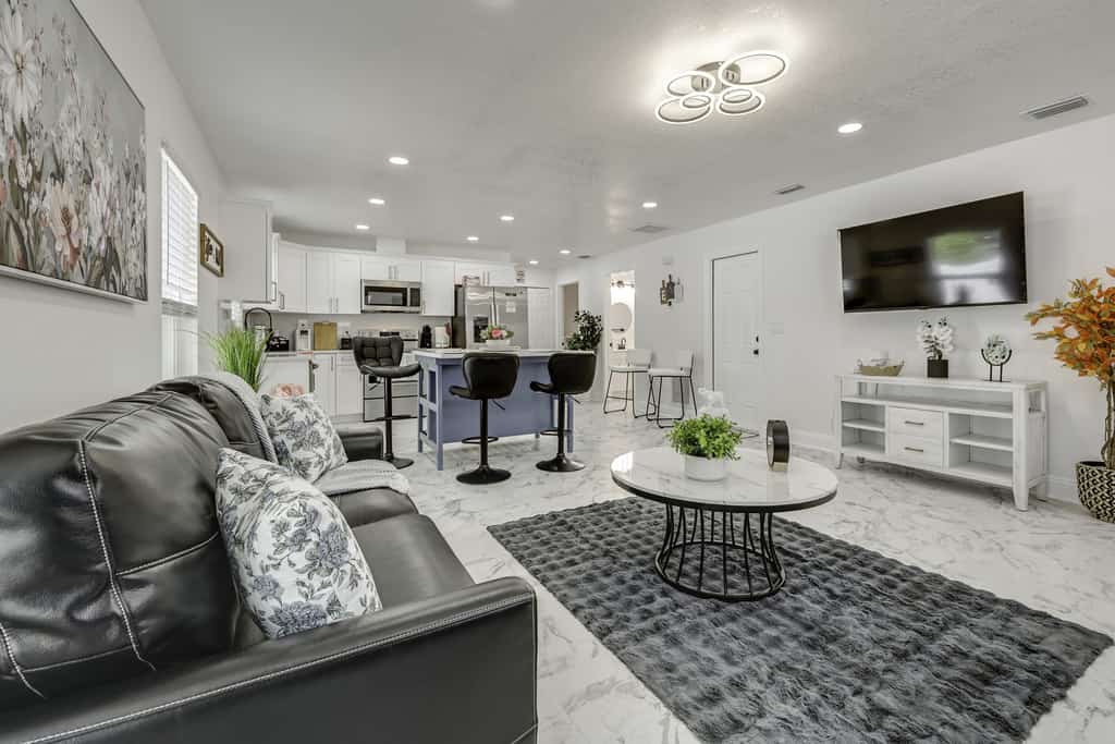 Game Room + Yard: Tampa Home By Theme Parks!