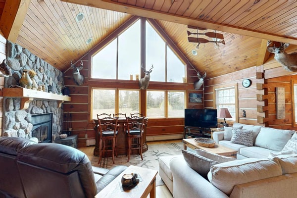 Michigan Up North Adventures, All-Season Retreat