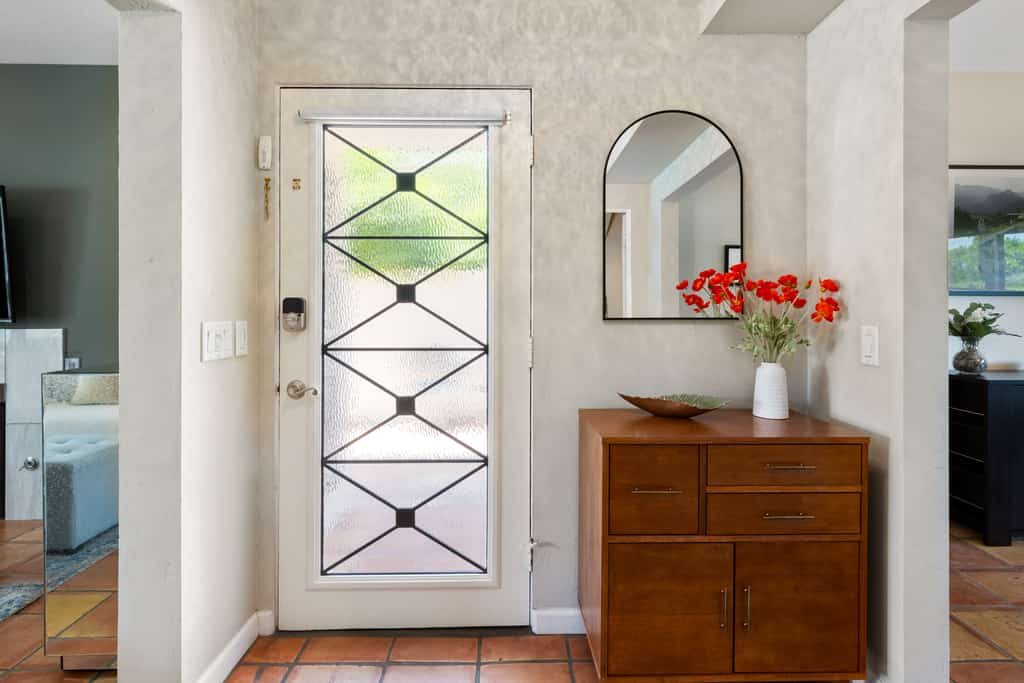 Downtown Desert Retreat: Pool & Mtn Views | 2BR | Steps to Downtown PS