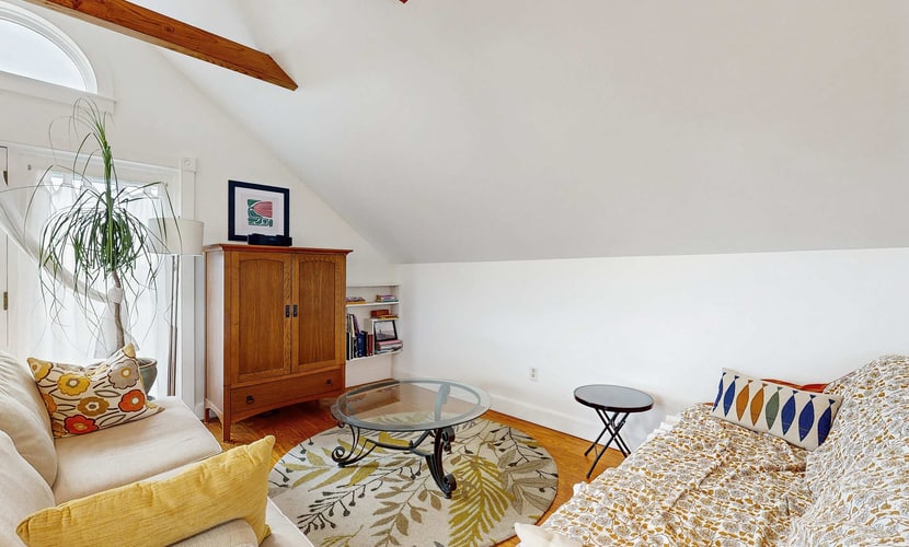 Charming Cottage Close To The Beach