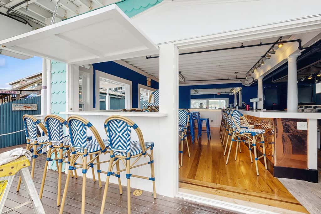 Cozy Downtown Studio - Walk to Ferry & Town
