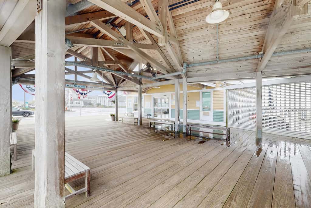 Cozy Downtown Studio - Walk to Ferry & Town