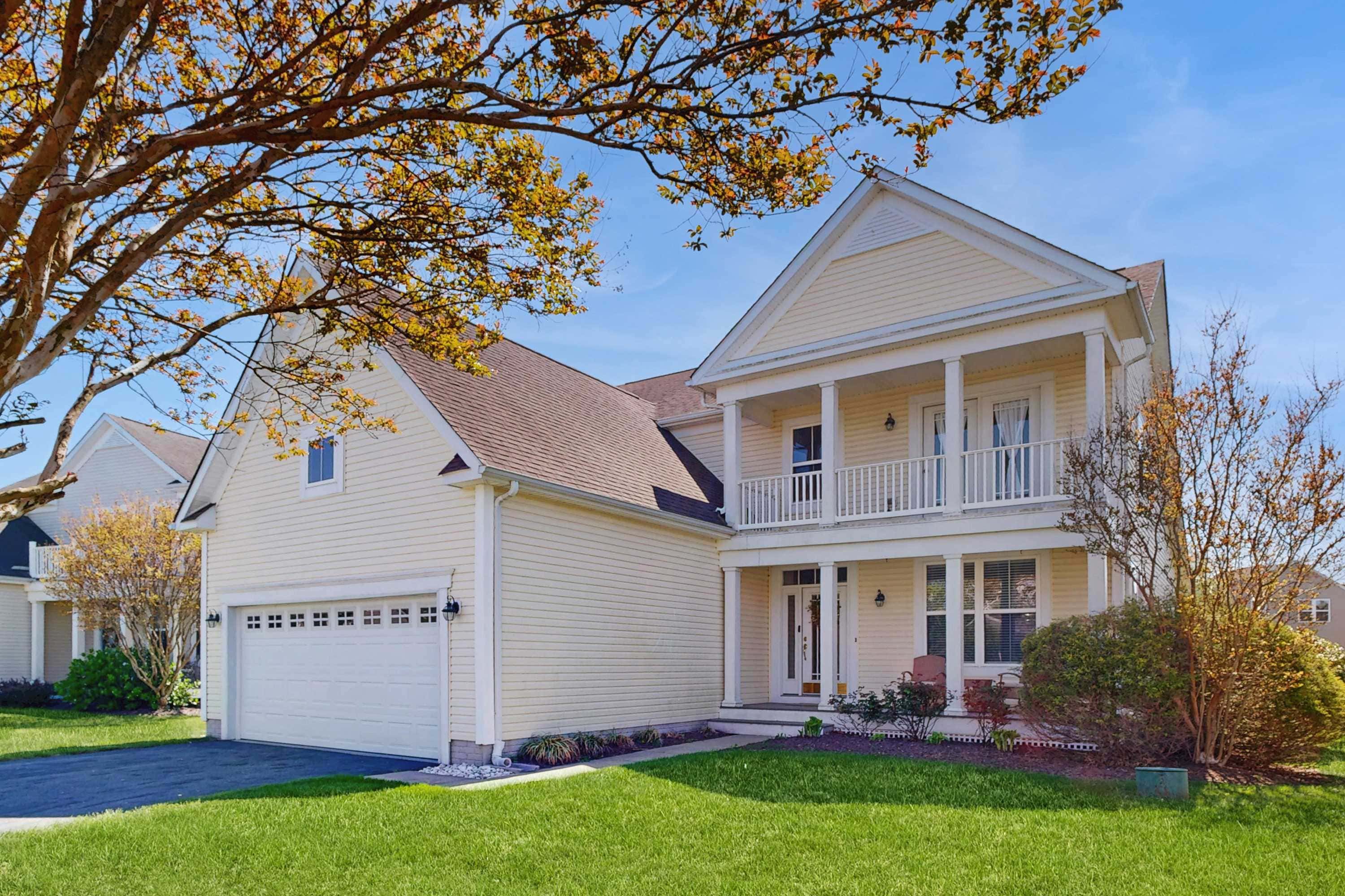 Swann Cove spacious house with community pool