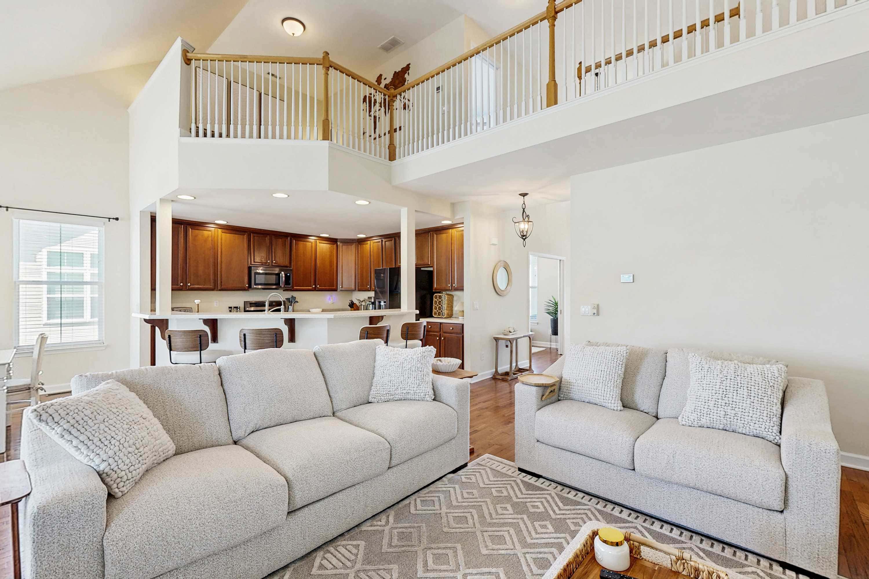 Swann Cove spacious house with community pool