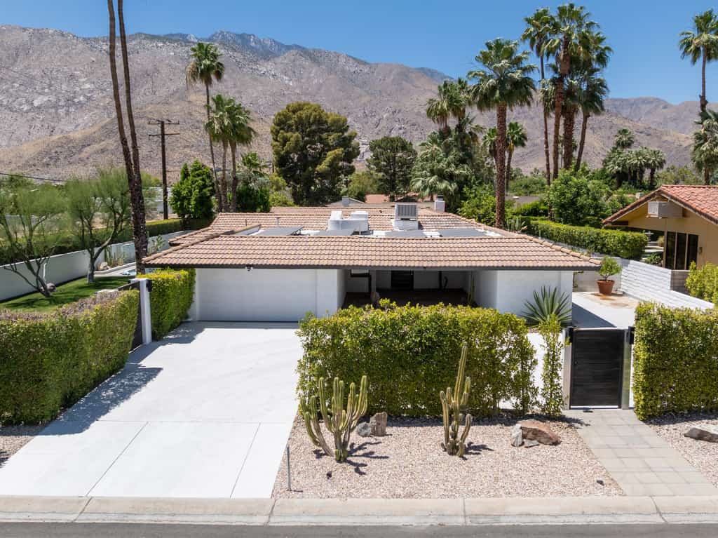 Movie Colony Moderne: Luxury 4BR | Private Pool & Spa | Iconic Neighborhood