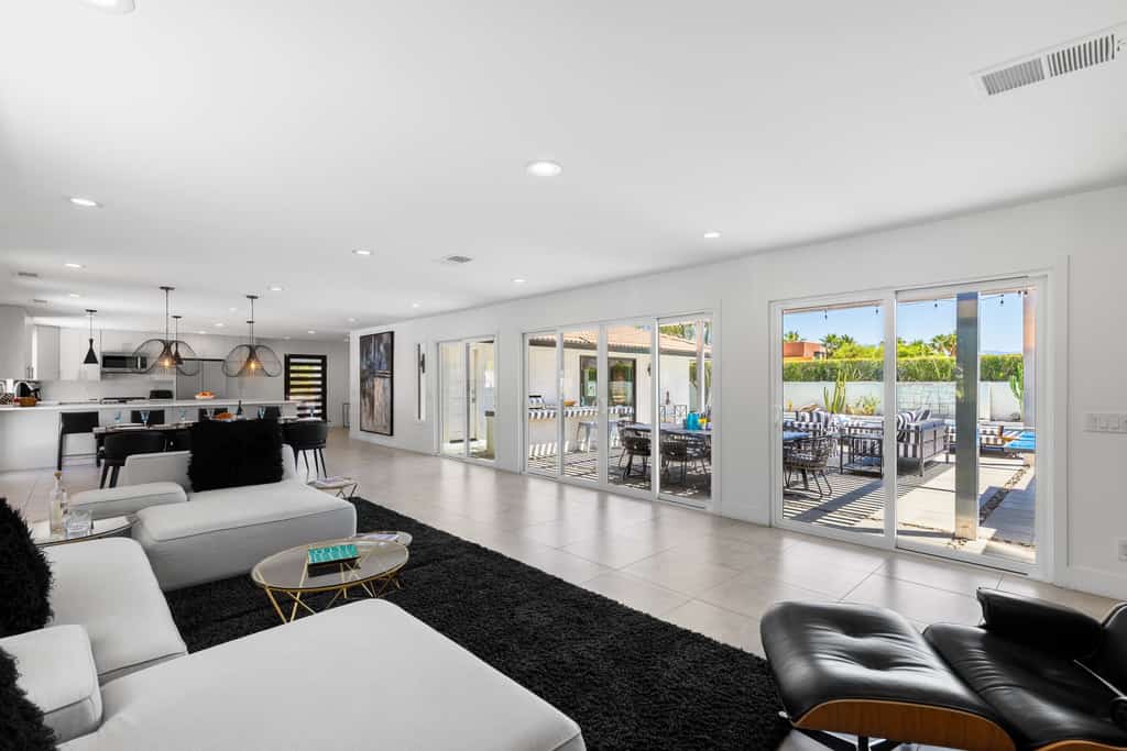 Movie Colony Moderne: Luxury 4BR | Private Pool & Spa | Iconic Neighborhood