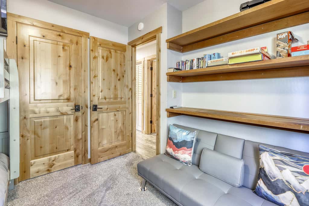 Northstar Cabin Escape