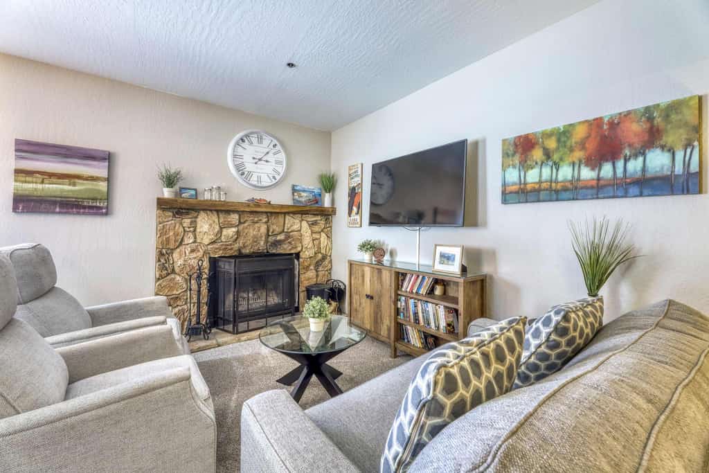 Slope-side adventures and cozy mountain nights start here in the heart of Tahoe Village.