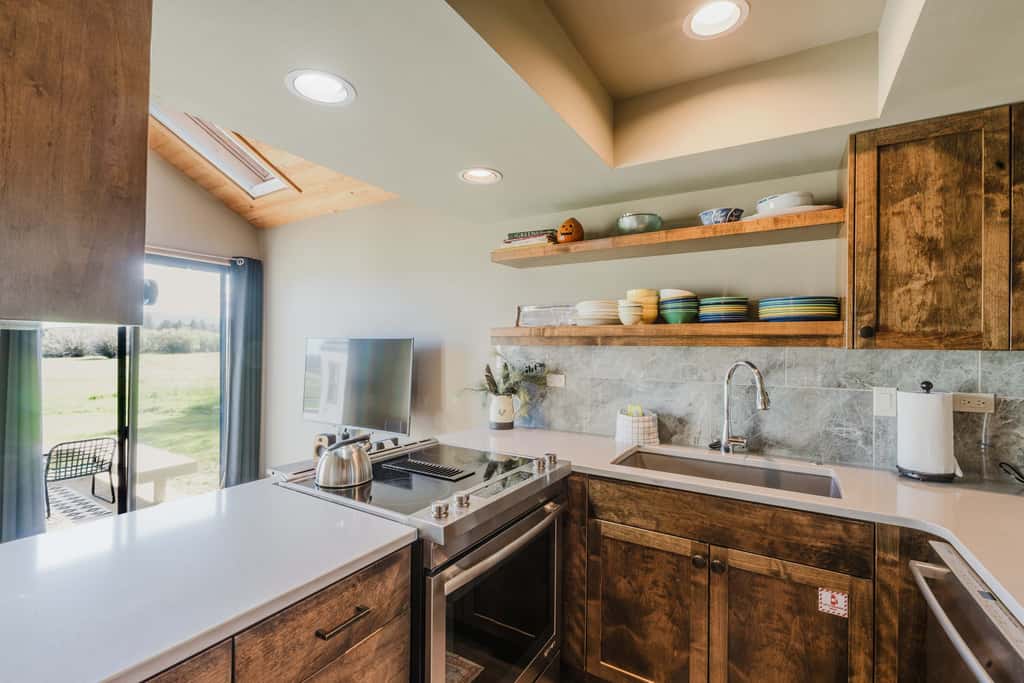 Lakeview Meadow Retreat