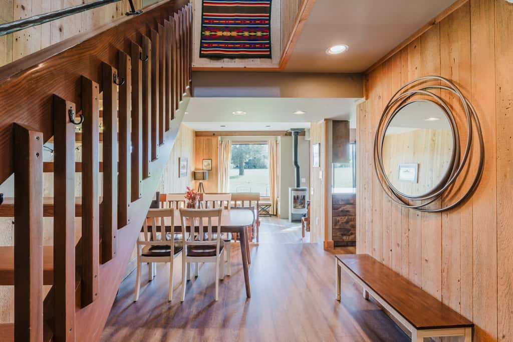 Lakeview Meadow Retreat