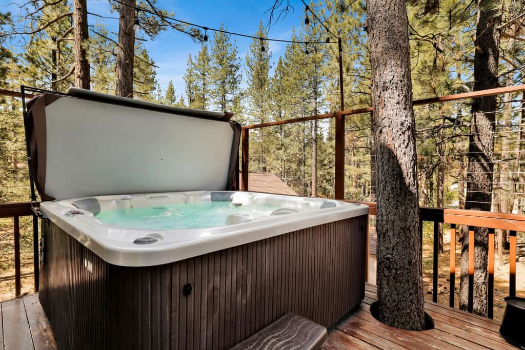 Grand Bearadise · Private Theater · Game Room · Hot Tub · Big Bear