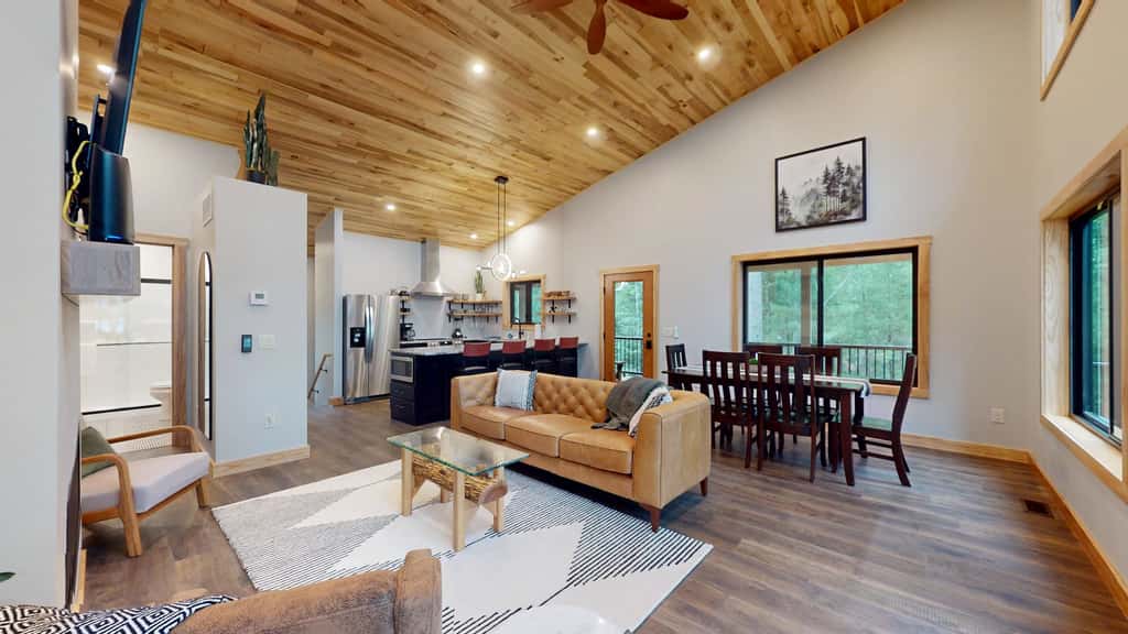 Towering Pines Cottage