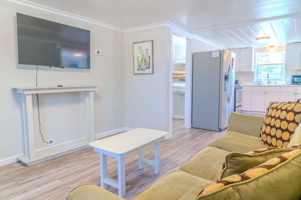 Location and Luxury! Those words could not be more true when describing this 3 bedroom beach, 2 bathroom duplex located in North Myrtle Beach, SC.

705 18th Avenue South is located just a short walk or ride from the beach, making it a prime vacation spot! This apartment is a short ride to many restaurants, shopping and entertainment. The property neighbors so many attractions like Alligator Adventure, Duplin Winery, House of Blues, Barefoot Landing, Carolina Vineyards Winery, Hamburger Joes, and so much more! These attractions are about 10 minutes from the property! This property is pet friendly however the entire lawn is turf so you will need to take your dog off of the property to do their business!!!!