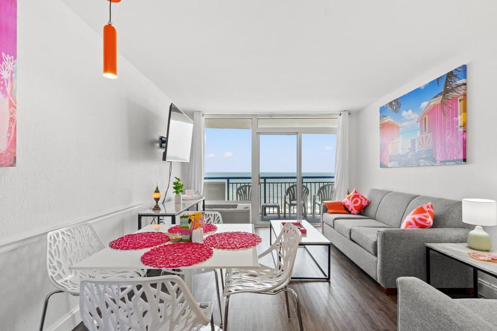 Boardwalk 639